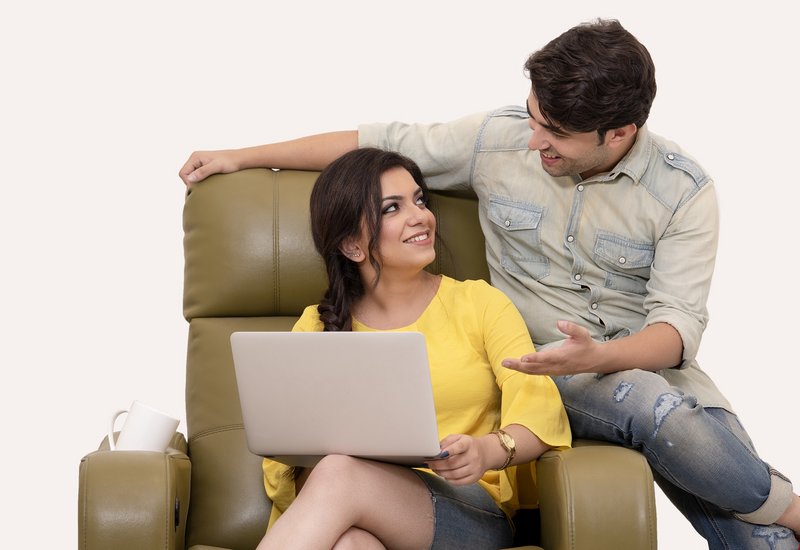 Sofazeit? Ehezeit! Sofazeit? Ehezeit!